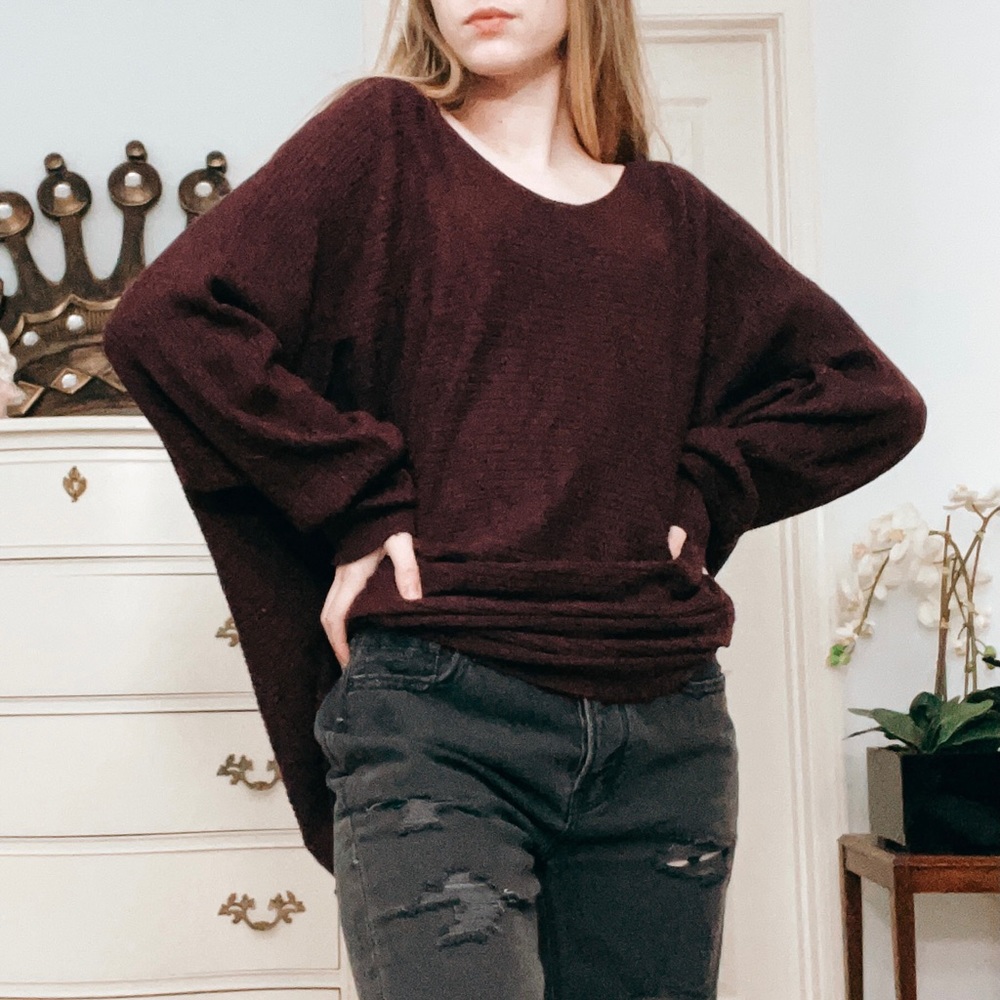 Maroon sweater